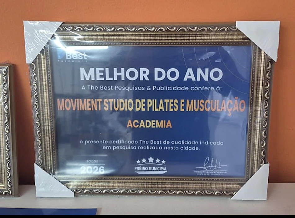 Certificado Melhor do Ano 2026, categoria Academia, concedido ao Moviment Studio de Pilates e Musculação